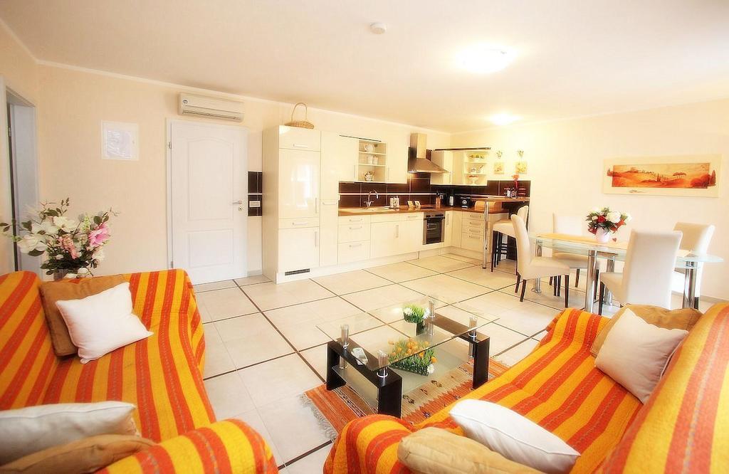 Holiday Home Villa Bella 弗尔萨尔 客房 照片